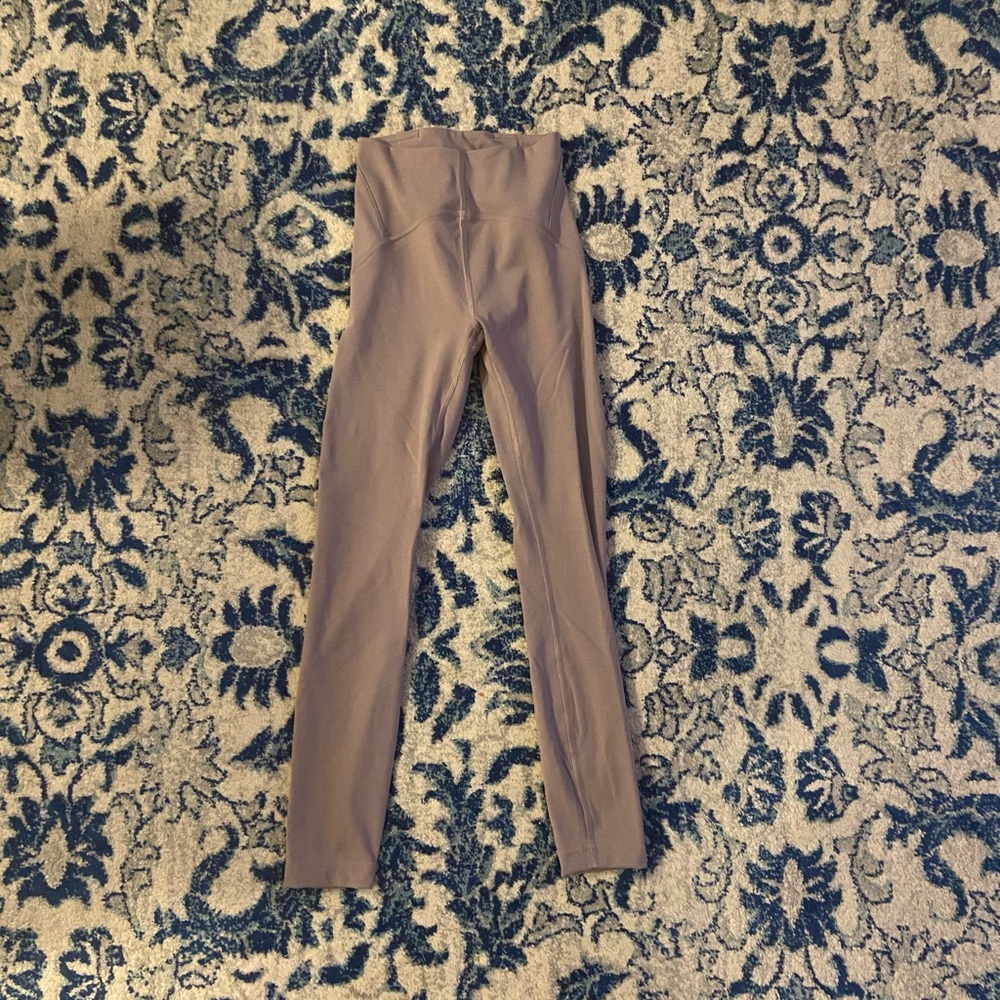 Lululemon instill leggings 25”
